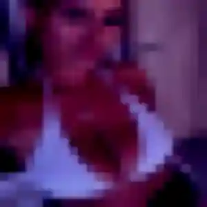 Joséphine, 45 ans, cherche un plan cul à Les Cerqueux