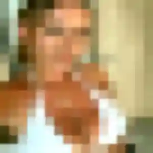 Dado, 44 ans, disponible à Les Clayes-sous-Bois pour une rencontre coquine
