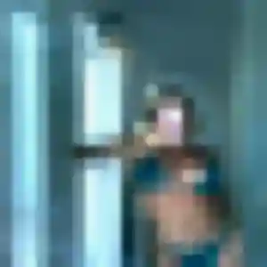 Hortense, 26 ans, en ligne à Les Hauts-de-Chée pour un plan cul
