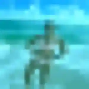 Lilou, fille de 24 ans propose plan cul à Les Mayons