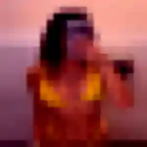 Sexy Yetunde, 41 ans à Les Monts d'Aunay - la contacter