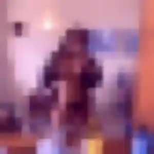 Sexy Oumy, 36 ans à Les Neyrolles - découvrir son profil