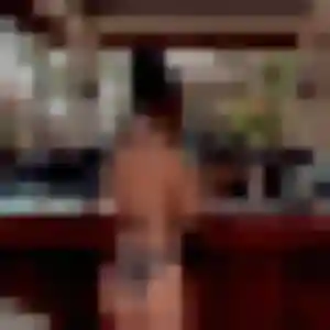 Shanna, 43 ans, disponible à Les Pennes-Mirabeau pour une rencontre coquine