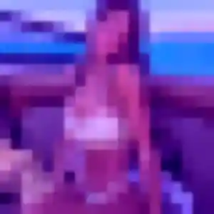 Codou, 24 ans, en ligne à Les Velluire-sur-Vendée pour une rencontre coquine