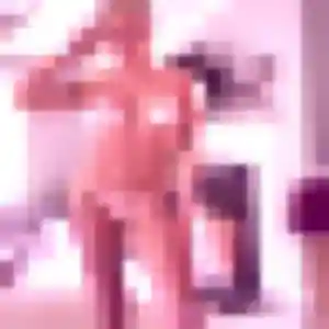 Daba, 33 ans, en ligne à Les Villages Vovéens pour une rencontre coquine