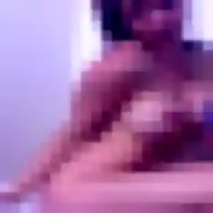 Photo exclusive de Nafi, 31 ans à Lévignac-de-Guyenne - rencontre sans lendemain