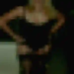 Photo de Aïcha à Levroux (32 ans) - plan cul discret