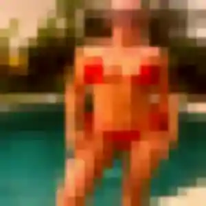 Contacte Béatrice, 26 ans à Linselles en privé
