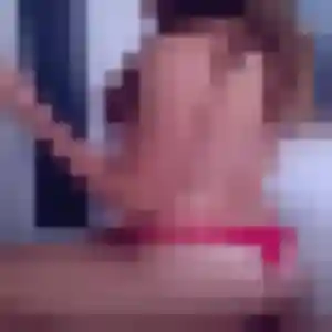Abena, 26 ans, disponible à Lissac-et-Mouret pour une rencontre coquine