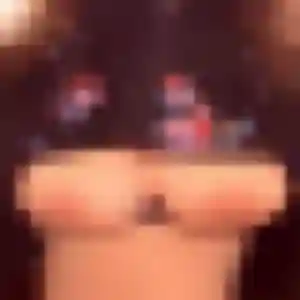 Sexy Nicole, 37 ans à Locoal-Mendon - découvrir son profil
