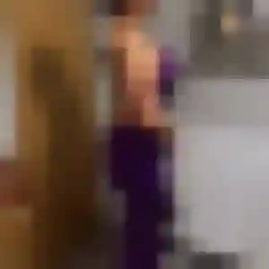 Photo de Régine à Locoal-Mendon (34 ans) - plan cul gratuit