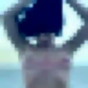 Naomie, fille de 32 ans cherche plan cul à Longessaigne