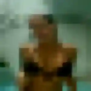 Ursula de Longperrier, 38 ans - plan cul en toute liberté