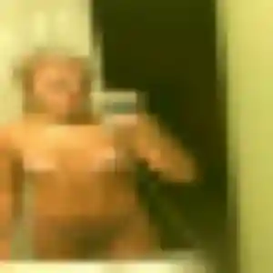 Thioro, fille de 36 ans cherche plan cul à Longueville