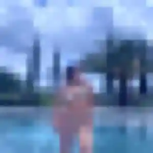 Sexy Nana, 26 ans à Longueville-sur-Scie - découvrir son profil