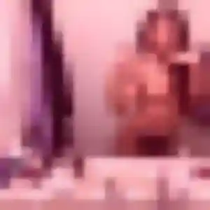 Profil de Evelyne à Loury (25 ans) - plan cul gratuit