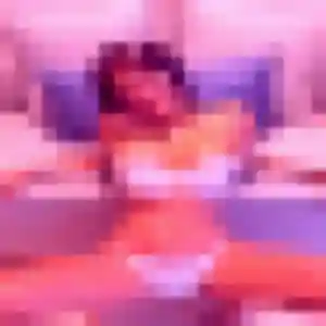 Sexy Malaika, 28 ans à Luzillat - découvrir son profil