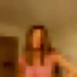 Ngozi, 28 ans, cherche un plan cul à Malay-le-Grand