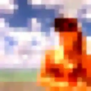 Découvre Akinyi, 29 ans à Manzat en privé