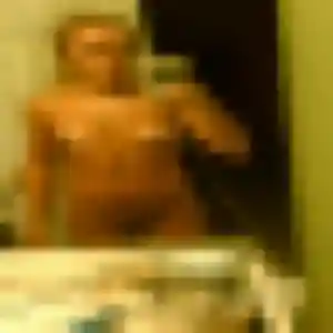 Abigail (34 ans) à Marchélepot-Misery attend une rencontre maintenant