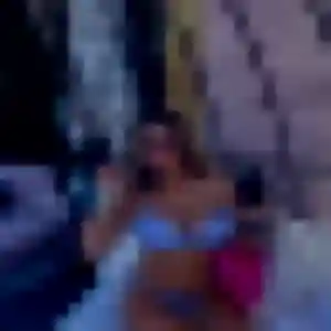 Rencontre Gwenaëlle, 43 ans à Marcilly-le-Châtel en privé