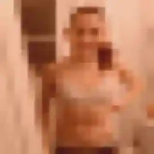 Photo exclusive de Chancelle, 30 ans à Marliens - plan discret