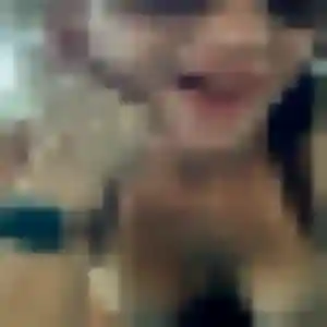 Zuri (22 ans) à Marlieux attend un plan cul maintenant