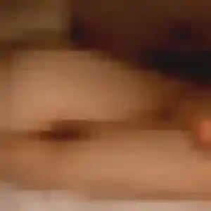 Charmante Carine, 26 ans à Marolles - voir sa photo