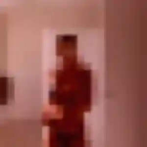 Aida de Mauron, 30 ans - plan cul discret