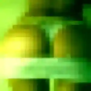 Lou de Mauron, 35 ans - plan cul discret