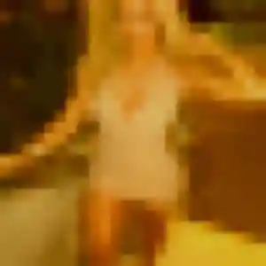 Photo exclusive de Mercy, 30 ans à Mazangé - plan discret