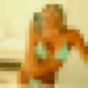 Charmante Upendo, 38 ans à Mazères-Lezons - la contacter