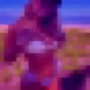Photo sexy de Diouma, 27 ans à Mazeyrat-d'Allier - rencontre coquine