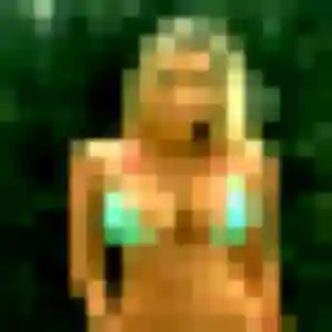 Rencontre Kadja, 23 ans à Meisenthal en privé