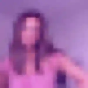 Lucinda de Mellac, 24 ans - plan cul discret
