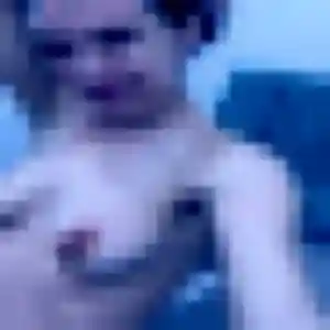 Abiodun, 30 ans, en ligne à Mellecey pour un plan cul