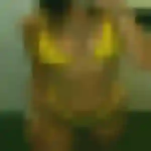 Yacine, femme de 29 ans cherche plan cul à Menucourt