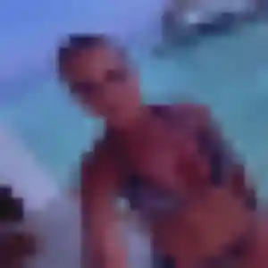 plan cul à Meyrié : photo de Omolara, 23 ans - sans engagement