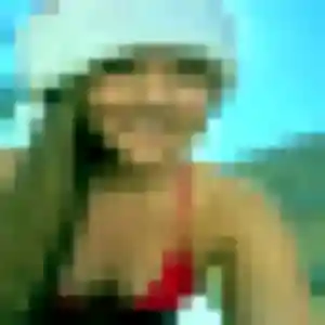 Éva, fille de 26 ans cherche plan cul à Meyssac