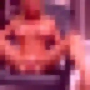 Découvre Akinyi, 24 ans à Mézières-lez-Cléry gratuitement