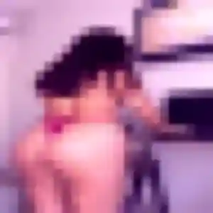 Photo privée de Wanjiku, 40 ans à Mialet - plan discret