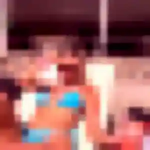 Esi de Mimet, 29 ans - plan cul discret