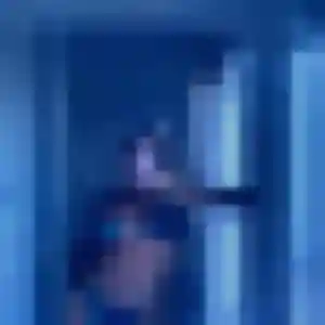 Photo de Véronique à Mirmande (34 ans) - plan cul anonyme