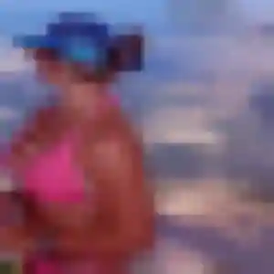 Divine, femme de 33 ans veut plan cul à Montoir-de-Bretagne