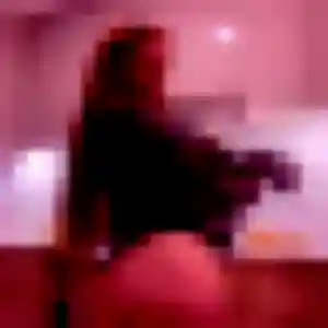 Hélène, 30 ans, dispo pour plan cul à Montpouillan