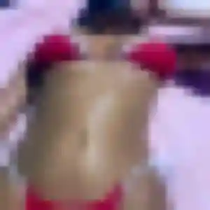 Contacte Nyambura, 29 ans à Montrichard Val de Cher en privé