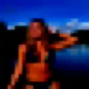 Sexy Rosalie, 25 ans à Montsalvy - voir sa photo