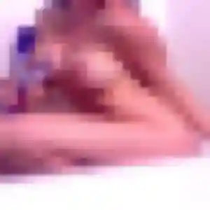 Rejoins Titilayo, 29 ans à Mouzillon gratuitement