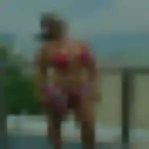 Naïma, 35 ans, dispo pour plan cul à Moyenneville
