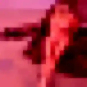 Funke, 24 ans, disponible à Nailly pour une rencontre coquine